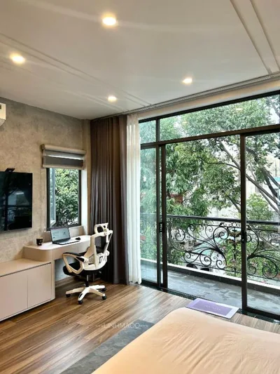 Khánh Nguyễn Luxury Apartment, balcony street view, large bathtub – Fotos 4